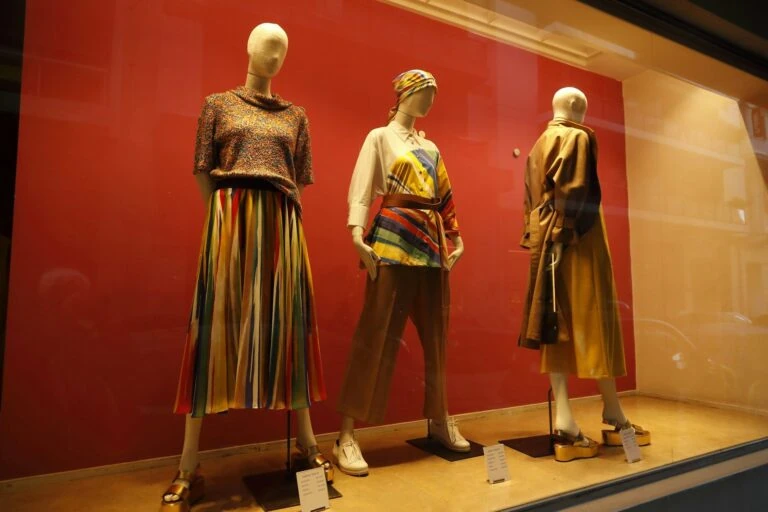 fashion and apparel industry display